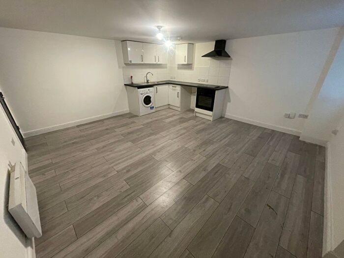 1 Bedroom Flat To Rent In Sylvan Street, Leicester, LE3