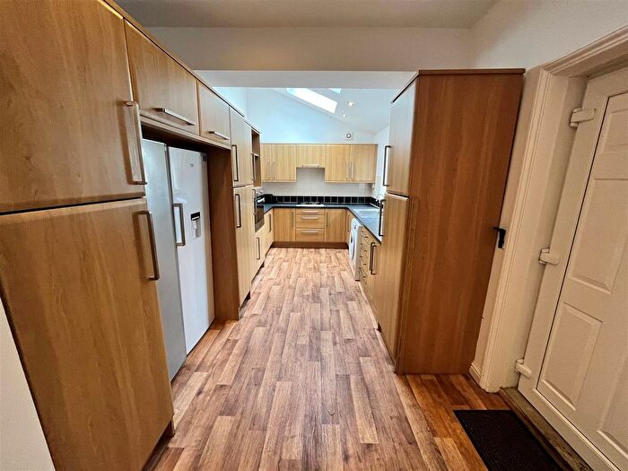 6 Bedroom Terraced House To Rent In Osborne Avenue, Jesmond, NE2