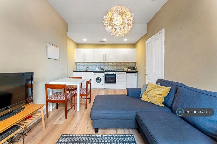 2 Bedroom Flat To Rent In Wheatfield Road, Edinburgh, EH11