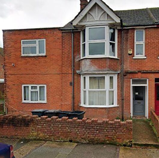 1 Bedroom Flat To Rent In Oxford Road, CT1