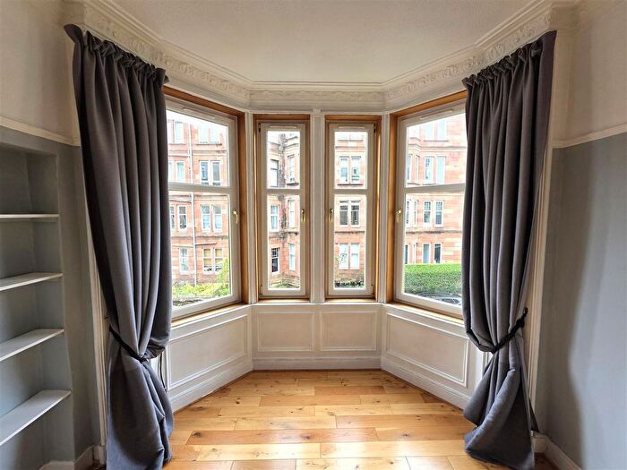 2 Bedroom Flat To Rent In Deanston Drive, Shawlands, Glasgow, G41