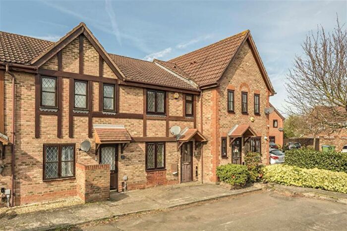 2 Bedroom Property To Rent In Hither Farm Road, London, SE3