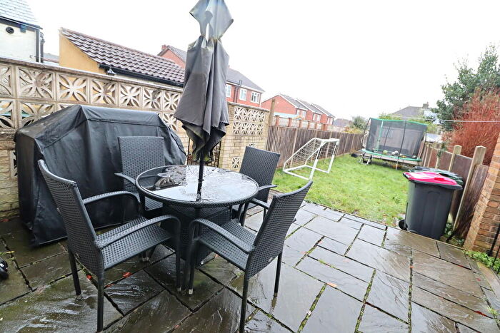 3 Bedroom Terraced House For Sale In Park Road, Wath-upon-dearne, S63
