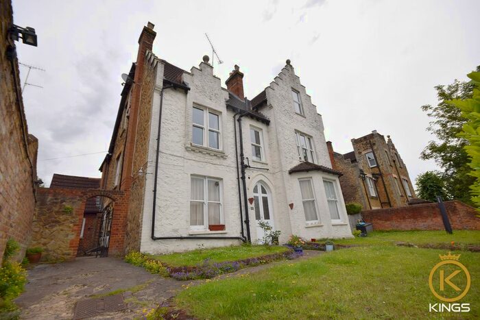1 Bedroom Flat To Rent In Epsom Road, Guildford, GU1