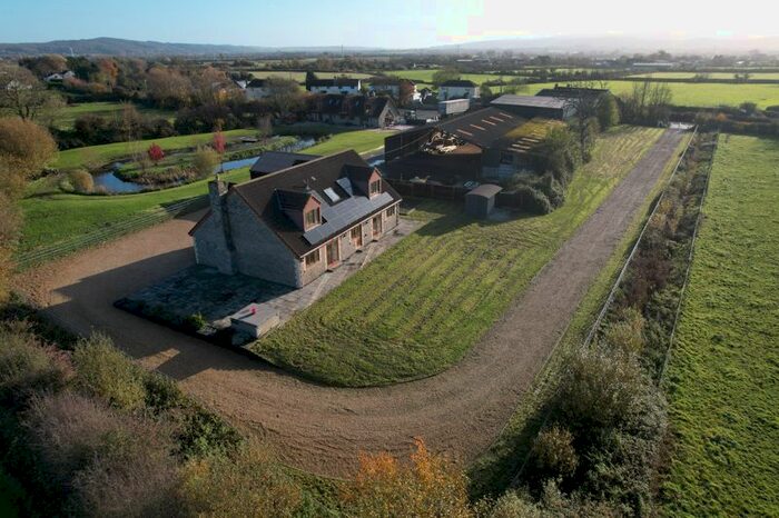 4 Bedroom Detached House For Sale In Puxton Road, Hewish, Weston-Super-Mare, BS24