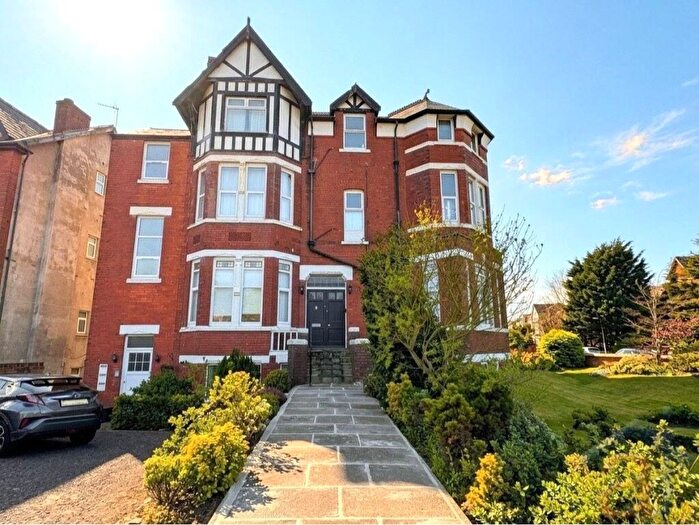 2 Bedroom Apartment For Sale In Albany Road, Southport, PR9