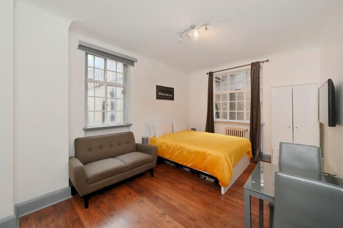 Studio To Rent In Seymour Street, London, W1H