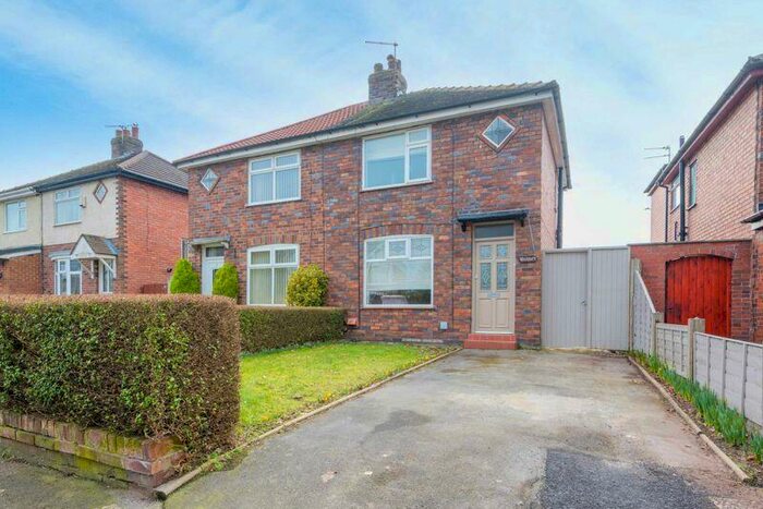2 Bedroom Semi-Detached House For Sale In Heskin Lane, Ormskirk, L39
