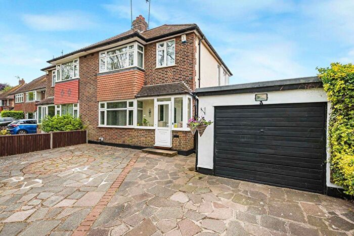 5 Bedroom Semi Detached House For Sale In Broke Farm Drive, Orpington, BR6