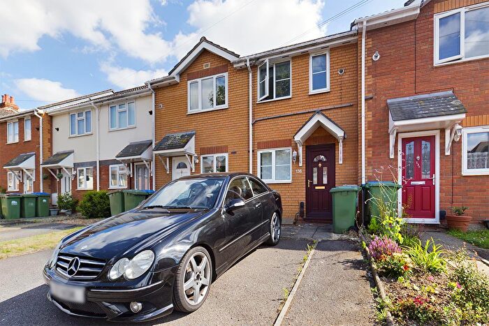 2 Bedroom House To Rent In Millbrook Road East, Southampton, SO15