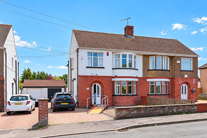 3 Bedroom Semi-Detached House For Sale In Port Road East, Barry, CF62