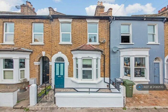 3 Bedroom Terraced House To Rent In Northway Road, London, SE5