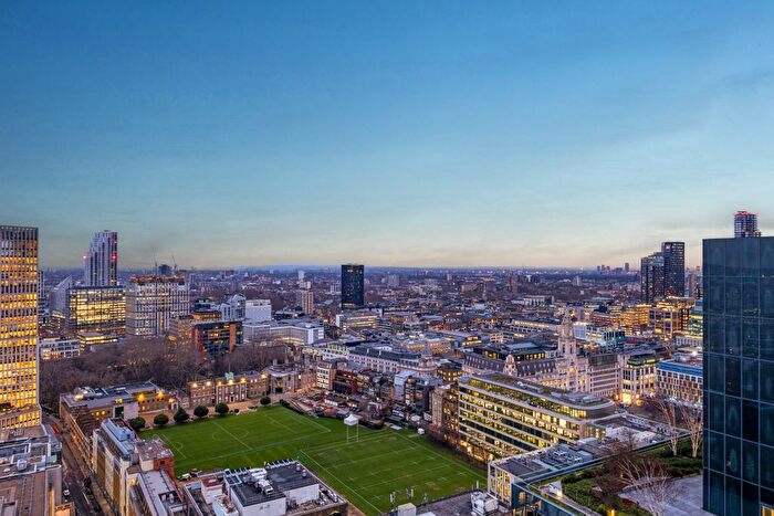 2 Bedroom Flat For Sale In Moor Lane, London, EC2Y