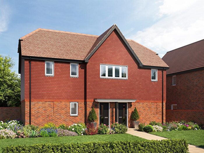 2 Bedroom Maisonette For Sale In Hawksbourne, Horsham, RH12