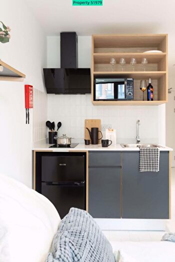 Studio To Rent In Node, Limehouse, E14 - Photo 3