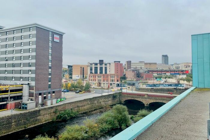 2 Bedroom Apartment To Rent In North Bank, Sheffield, South Yorkshire, S3