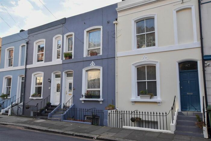 4 Bedroom Terraced House To Rent In Stonefield Road, Hastings, TN34