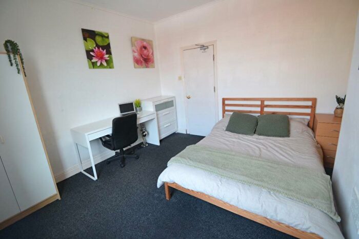 4 Bedroom Terraced House To Rent In Claude Street, Dunkirk, Nottingham, NG7