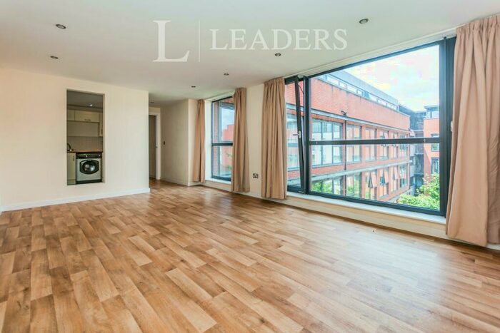2 Bedroom Apartment To Rent In Apartment, Avoca Court, Cheapside, Birmingham, B12
