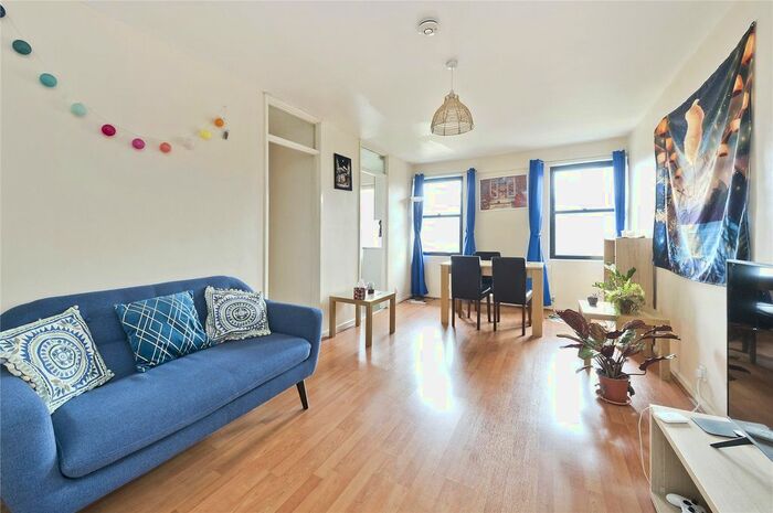 1 Bedroom Flat To Rent In Longleat House, Rampayne Street, London, SW1V