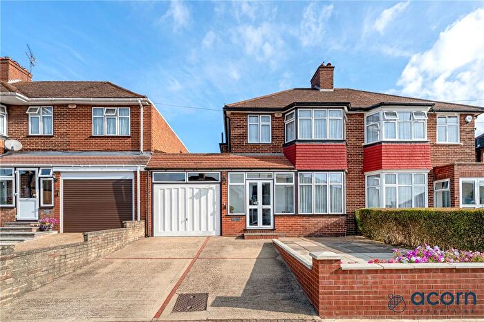 3 Bedroom Semi-Detached House For Sale In Tewkesbury Gardens, London, NW9