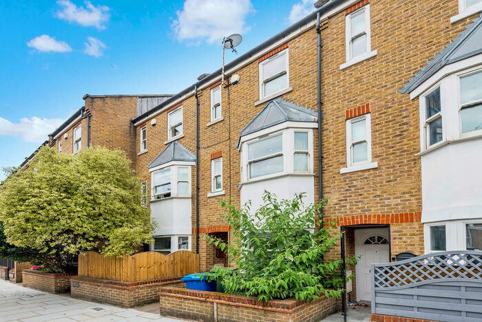 5 Bedroom Terraced House To Rent In Balmoral Court, Merrow Street, SE17