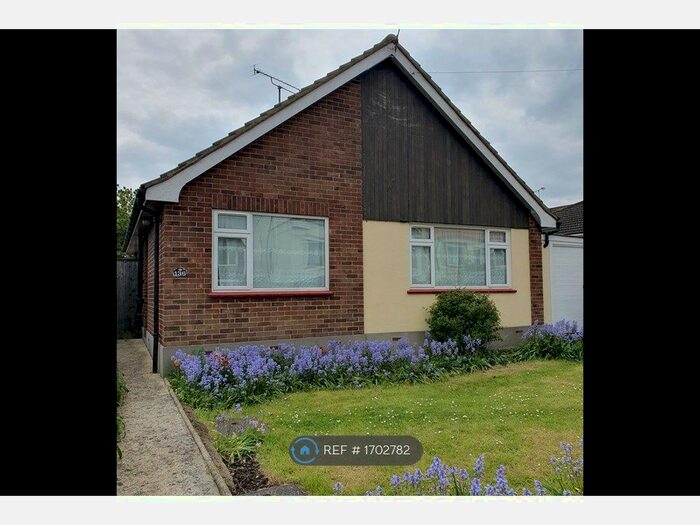 2 Bedroom Bungalow To Rent In Church Road, Hadleigh, Benfleet, SS7