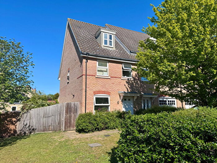 3 Bedroom End Of Terrace House For Sale In Dobede Way, Soham, CB7