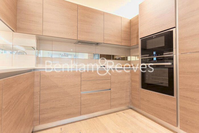 2 Bedroom Apartment To Rent In Duke Of Wellington, Woolwich, SE18