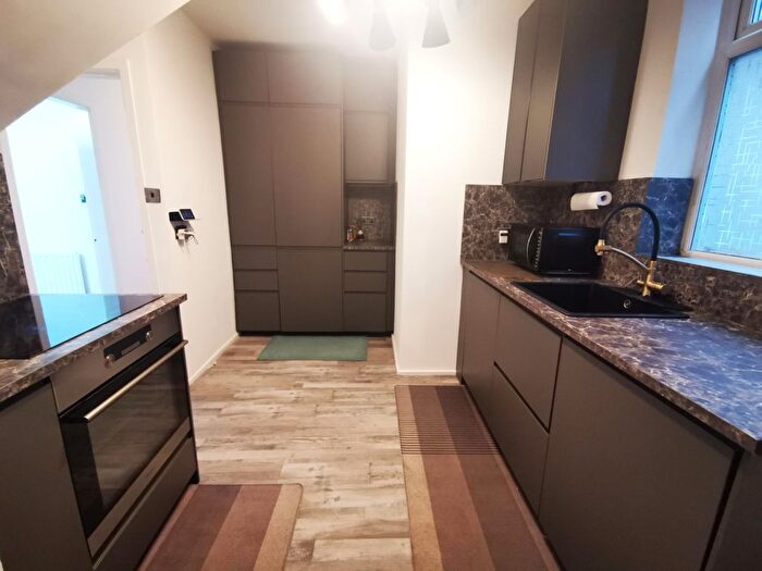 2 Bedroom Flat To Rent In Benton Road, Benton, Newcastle Upon Tyne, NE7