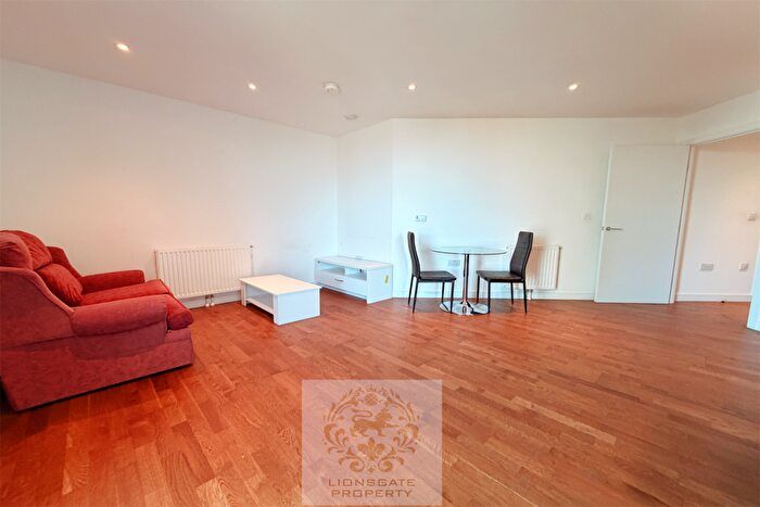 1 Bedroom Apartment To Rent In Discovery Tower, Newham, E16
