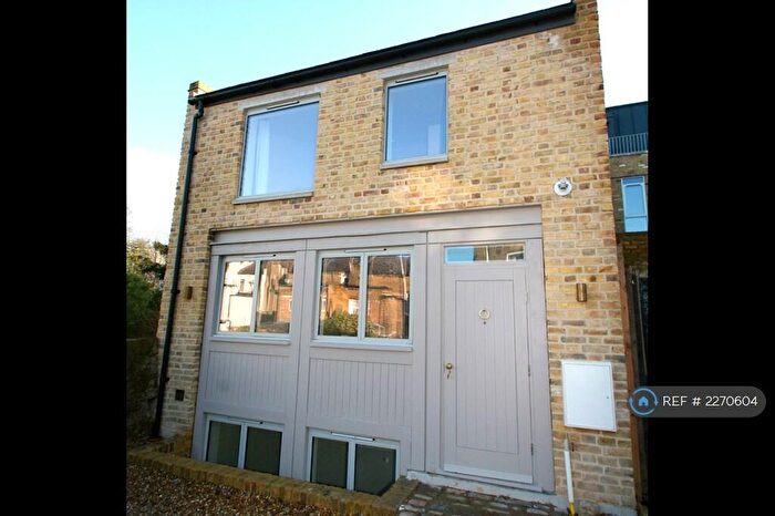 2 Bedroom Detached House To Rent In Townsend Mews, London, SE23
