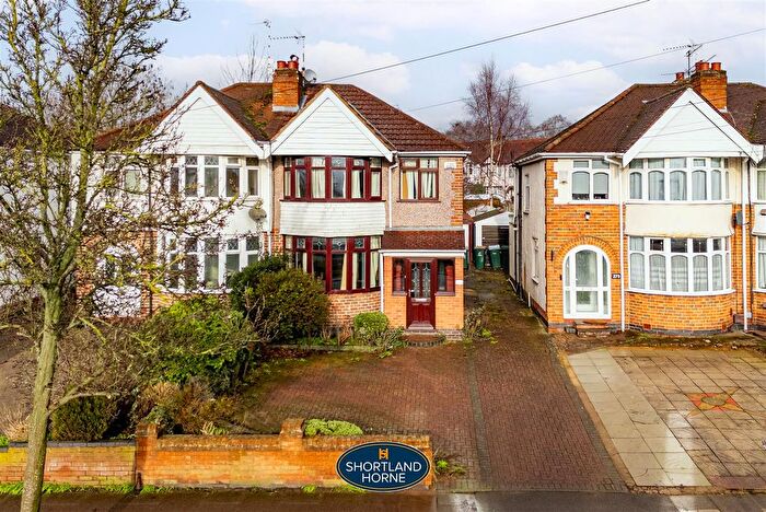 3 Bedroom Semi-Detached House For Sale In Daventry Road, Cheylesmore, Coventry, CV3