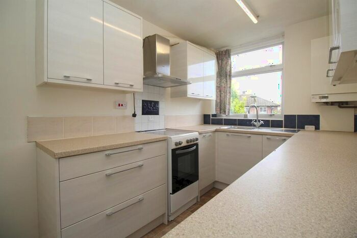3 Bedroom Apartment To Rent In Griffin Close, Shepshed, LE12