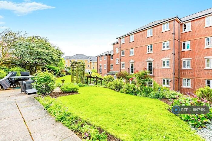 1 Bedroom Flat To Rent In Albion Court, Northampton, NN1