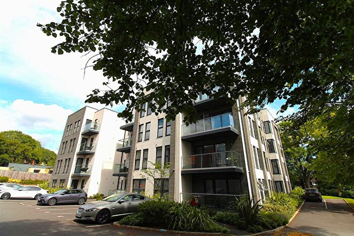 2 Bedroom Flat To Rent In Chorley New Road, Horwich, BL6