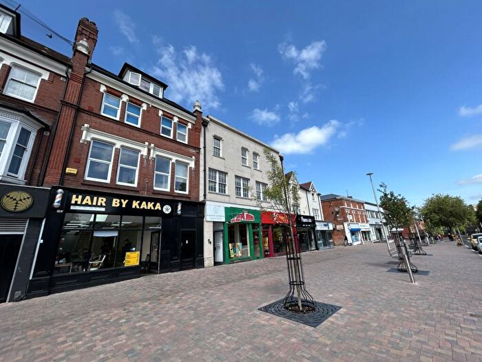 1 Bedroom Flat To Rent In Church Green West, Redditch, Worcestershire, B97