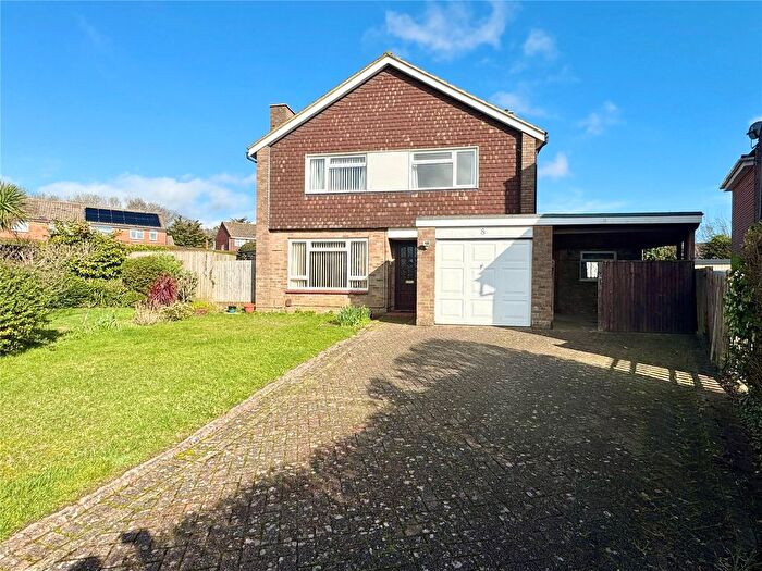 4 Bedroom Detached House For Sale In Bruce Close, Fareham, Hampshire, PO16