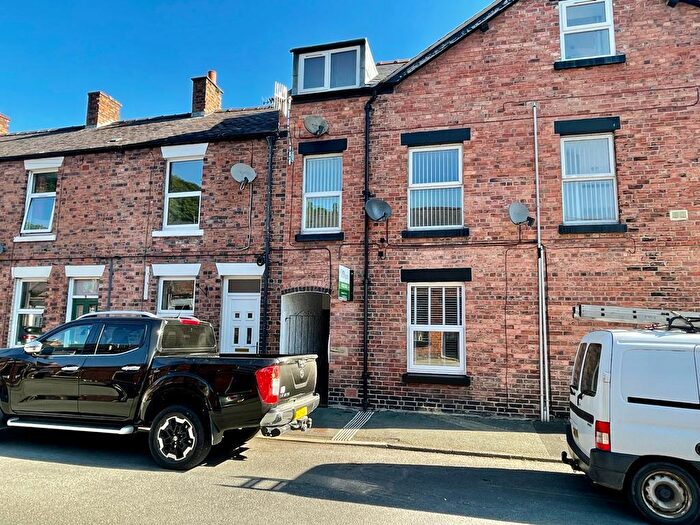 1 Bedroom Apartment For Sale In George Street, Llangollen, LL20