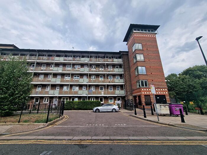 2 Bedroom Flat To Rent In Ellen Wilkinson House, Usk Street, London, E2