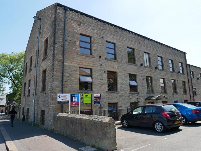 1 Bedroom Apartment To Rent In The Lighthouse, A New Hey Road, Marsh, Huddersfield, HD3