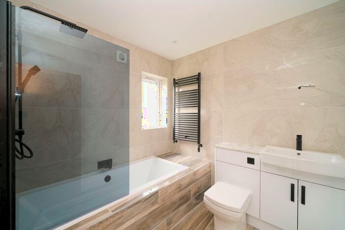 5 Bedroom Detached House To Rent In Brookhouse Drive, Marklands, Lostock Hall, Preston, Lancashire, PR5