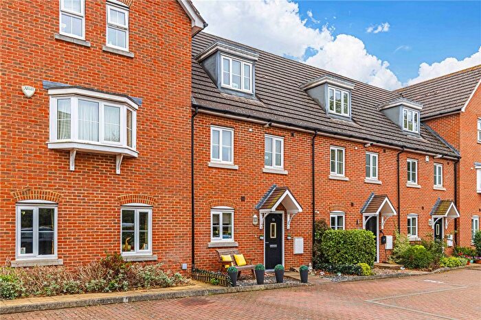 4 Bedroom Terraced House For Sale In Centaures Square, Frogmore, St Albans, Hertfordshire, AL2
