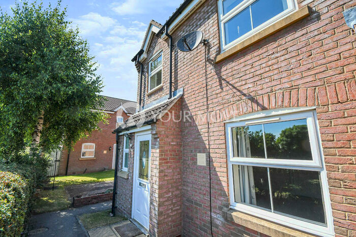 3 Bedroom Semi-Detached House To Rent In Barn Owl Way, Washingborough, Lincoln, LN4