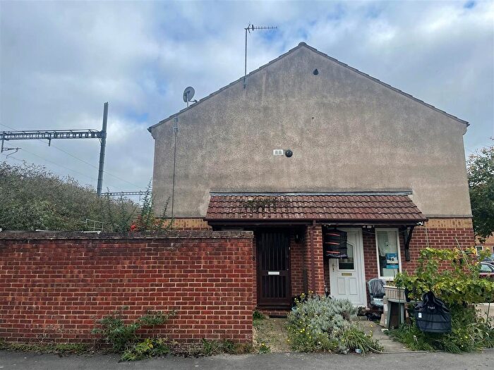 1 Bedroom End Of Terrace House To Rent In New Road, Stoke Gifford, Bristol, BS34