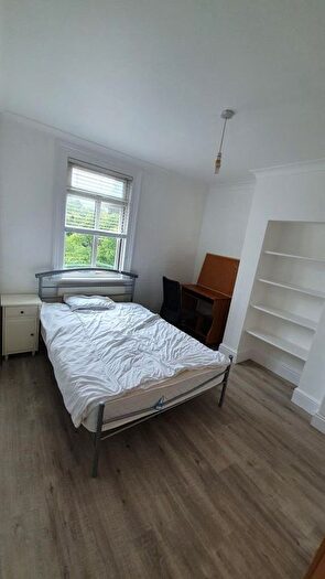 8 Bedroom Terraced House To Rent In St Marys Road, Oxford, Student Bedroom, OX4