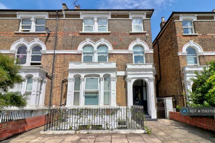 1 Bedroom Flat To Rent In Queens Drive, London, N4