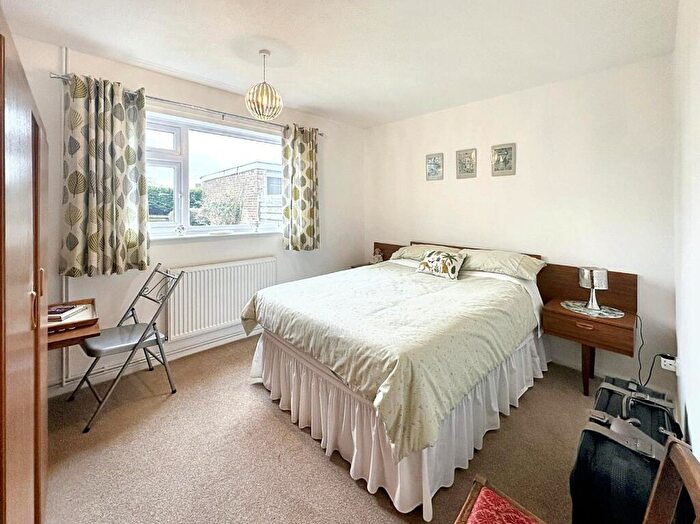 3 Bedroom Detached Bungalow For Sale In Kingston Close Long Buckby, NN6