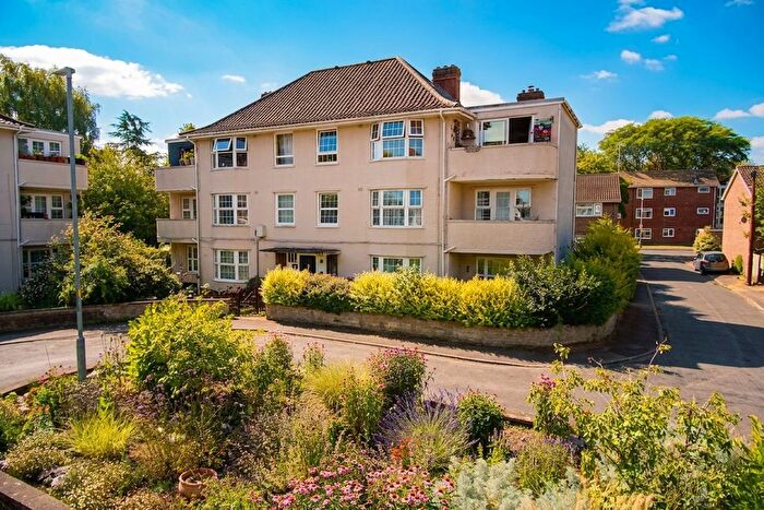 2 Bedroom Flat For Sale In Clifton Close, Norwich, NR2
