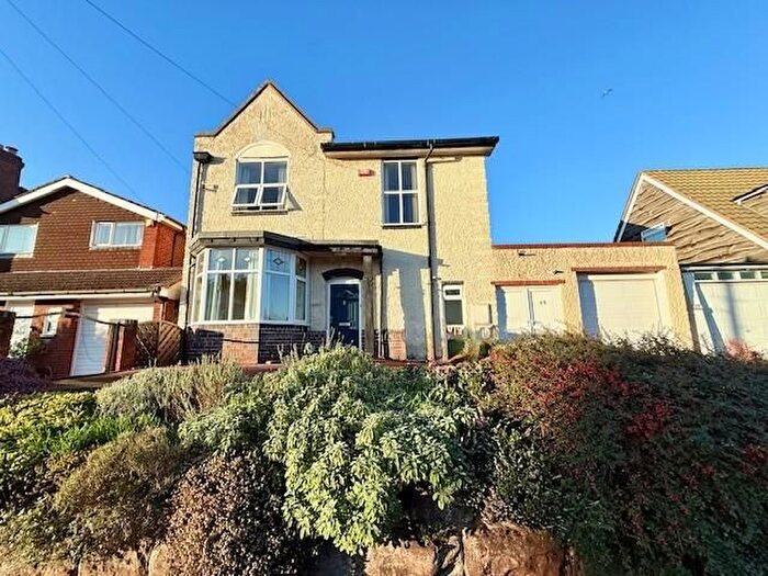 3 Bedroom Detached House To Rent In Cremorne Road, Sutton Coldfield, B75